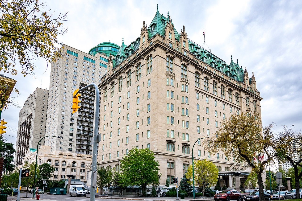 Fort Garry Hotel hero image