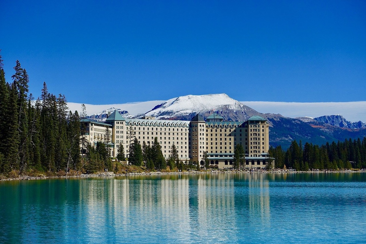 Fairmont Château Lake Louise hero image