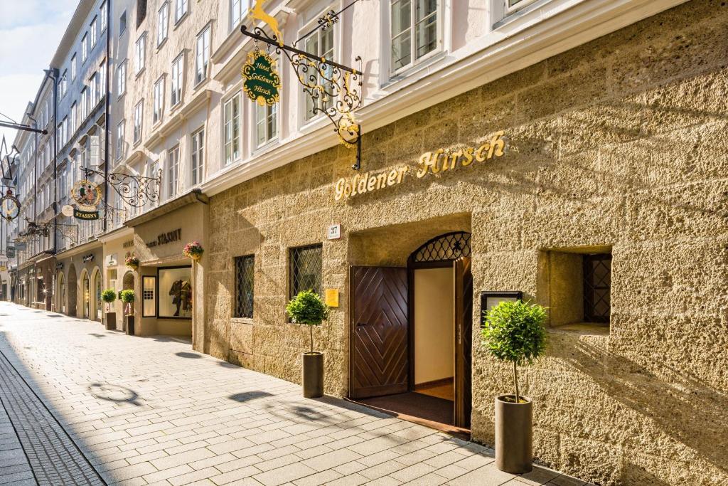 Hotel Goldener Hirsch hero image