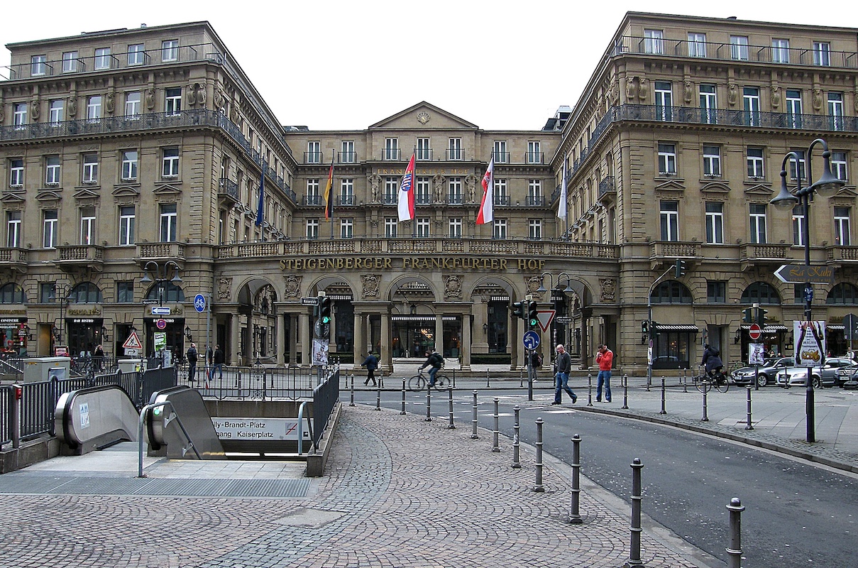 Steigenberger Frankfurter Hof hero image