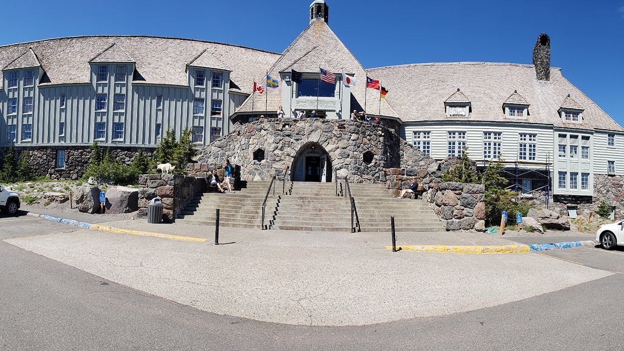 Timberline Lodge hero image