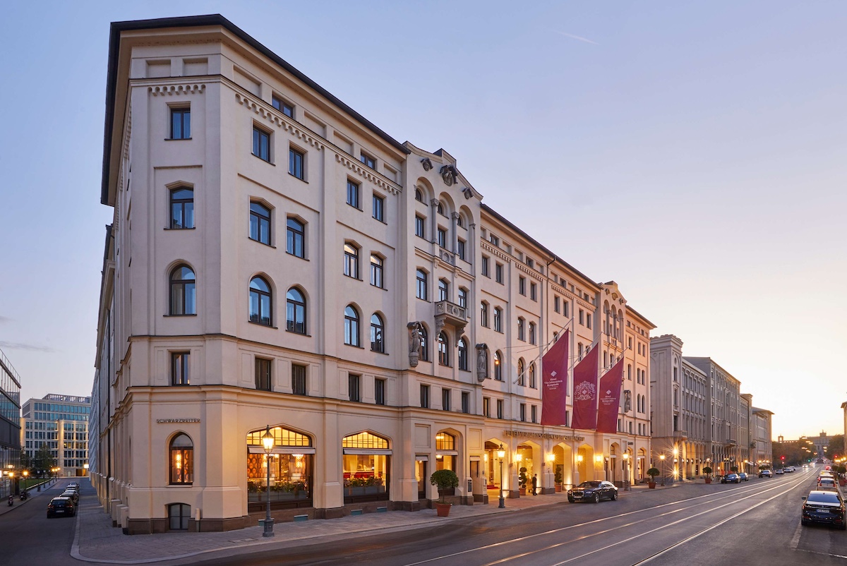 Vier Jahreszeiten Kempinski München hero image