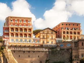 Grand Hotel Excelsior Vittoria image