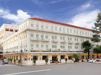 Hotel Continental Saigon image