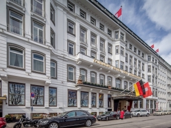 Vier Jahreszeiten Hamburg hotel image